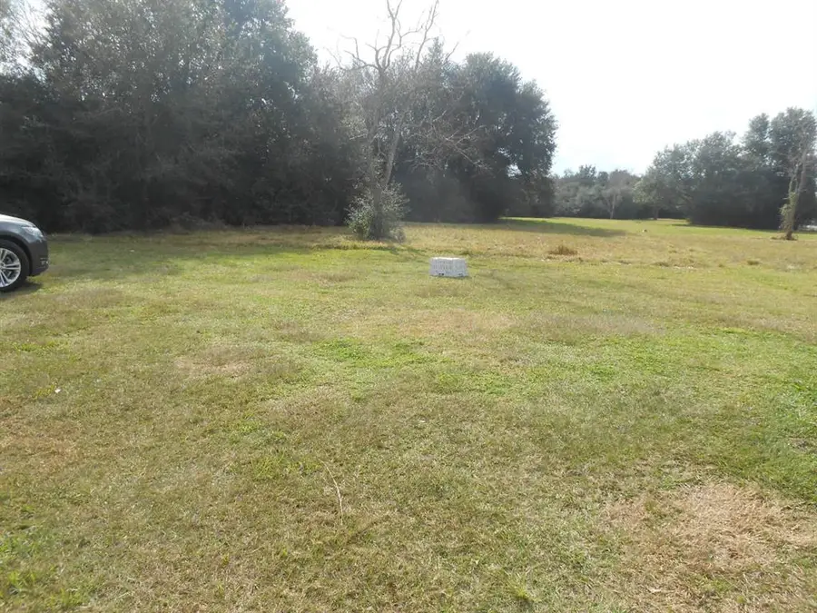 5900 Hiway 6 S Trafficway, Hitchcock, TX 77563 - Image #3