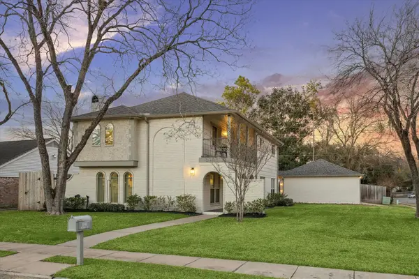 11846 Westmere Drive, Houston, TX 77077