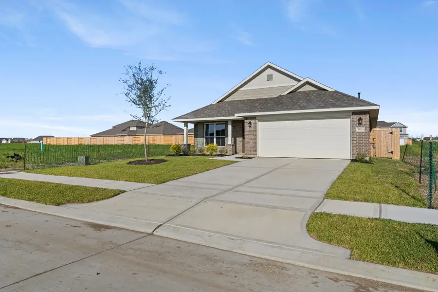 2233 Post Oak Circle, Dayton, TX 77535 - #2