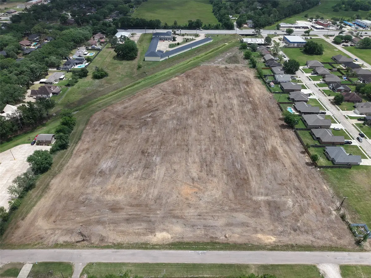 00 Karankawa Street, Angleton, TX 77515 - #1