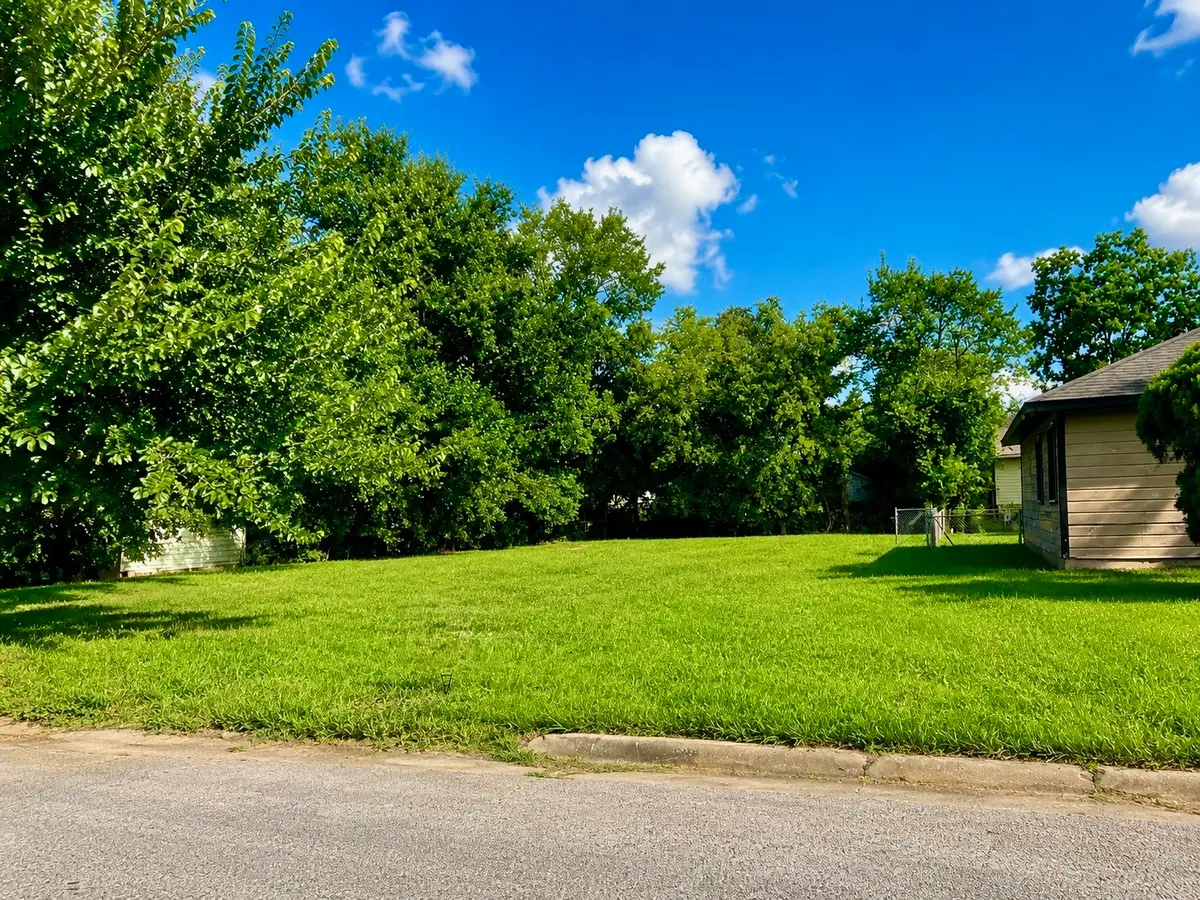 5930 Southlark Street, Houston, TX 77033 - #1