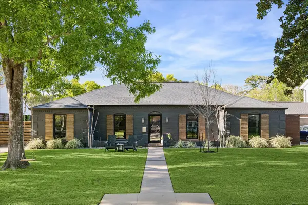 13830 Barryknoll Lane, Houston, TX 77079