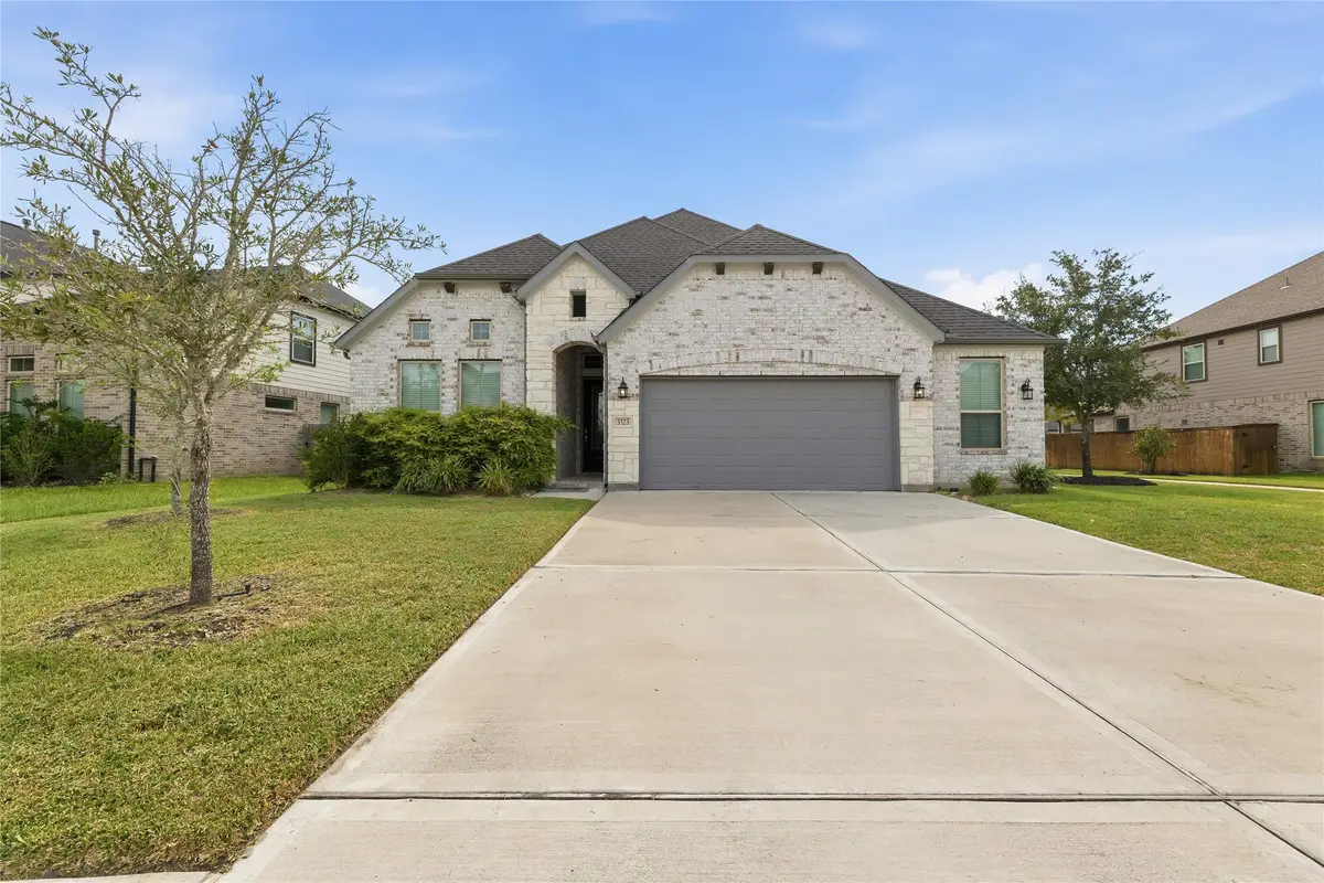 3323 Majestic Pine Lane, Rosenberg, TX 77471 - #1