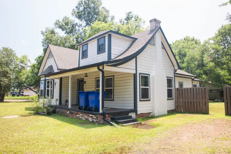 617 S 5th Street, Crockett, TX 75835 - #2