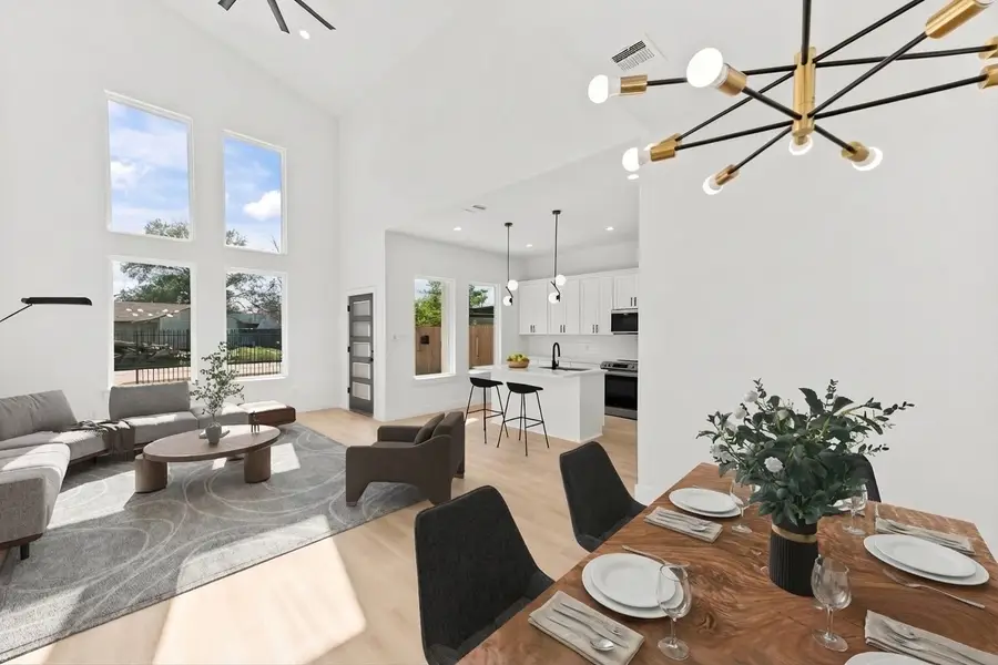 5903 Doolittle Blvd, Houston, TX 77033 - #2