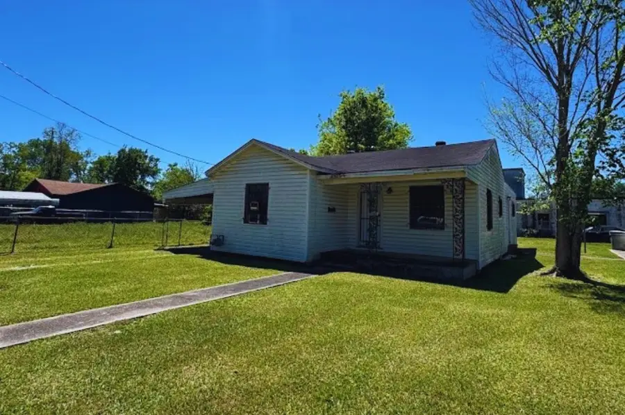 3285 Texas Street, Beaumont, TX 77703 - #2