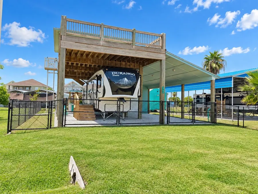 953 Meynig Drive, Crystal Beach, TX 77650 - #3