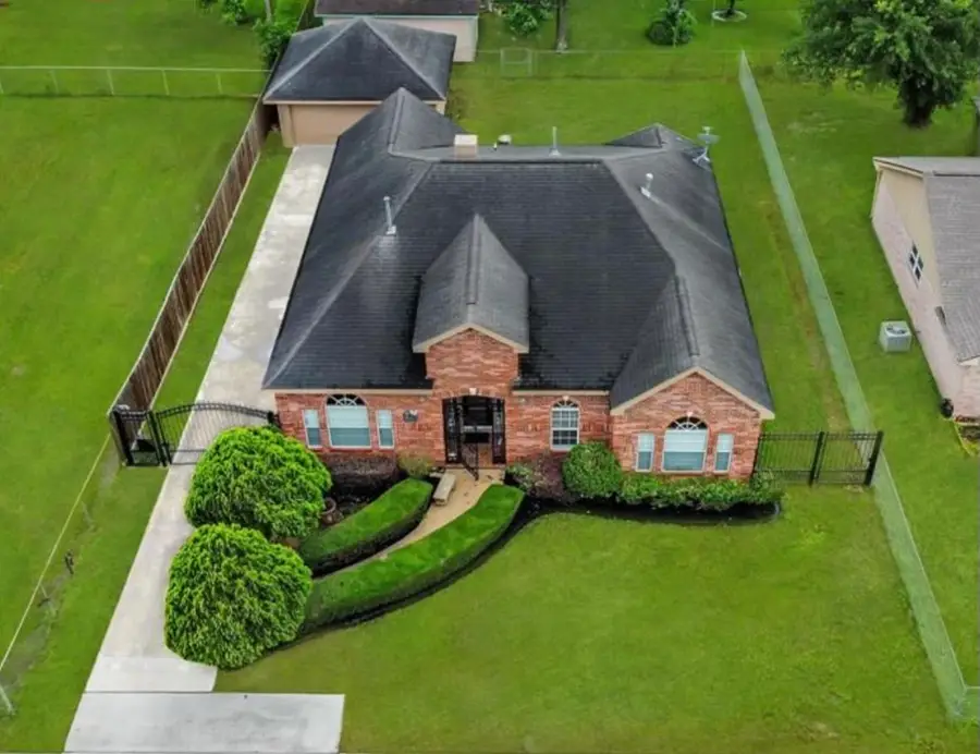 2710 Woodgate Street, Houston, TX 77039 - Image #2