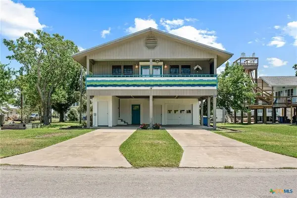 115 W Adams Street, Port O Connor, TX 77982