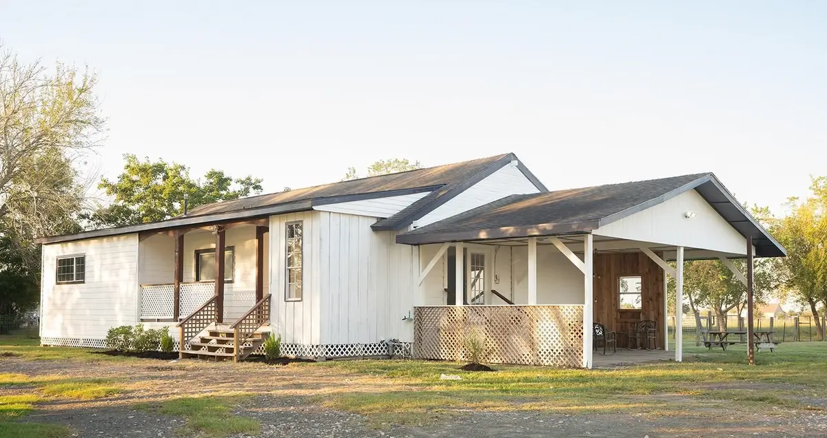 14711 Barak Road, Guy, TX 77444 - Image #1