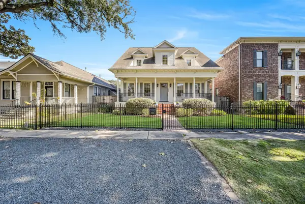 1022 Arlington Street, Houston, TX 77008