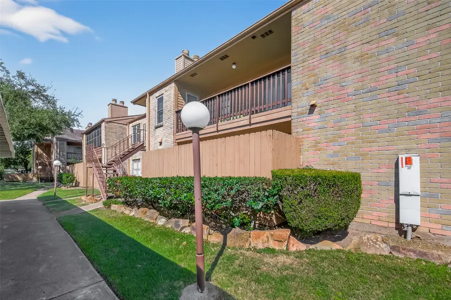 10555 Turtlewood Court #210, Houston, TX 77072 - Image #2