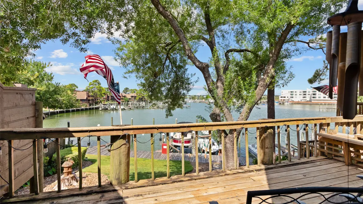 655 Davis Road, League City, TX 77573 - #1