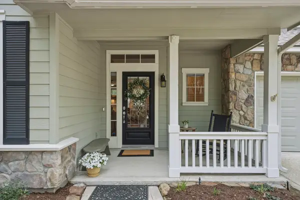 7 Vinca Trail, The Woodlands, TX 77382