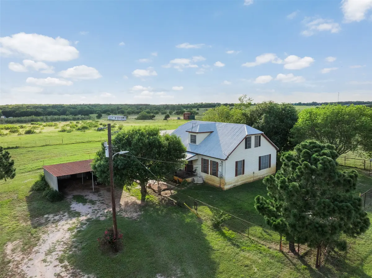 1546 County Road 203, Paige, TX 78659 - #1