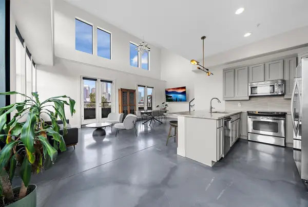 2323 Polk Street #306, Houston, TX 77003