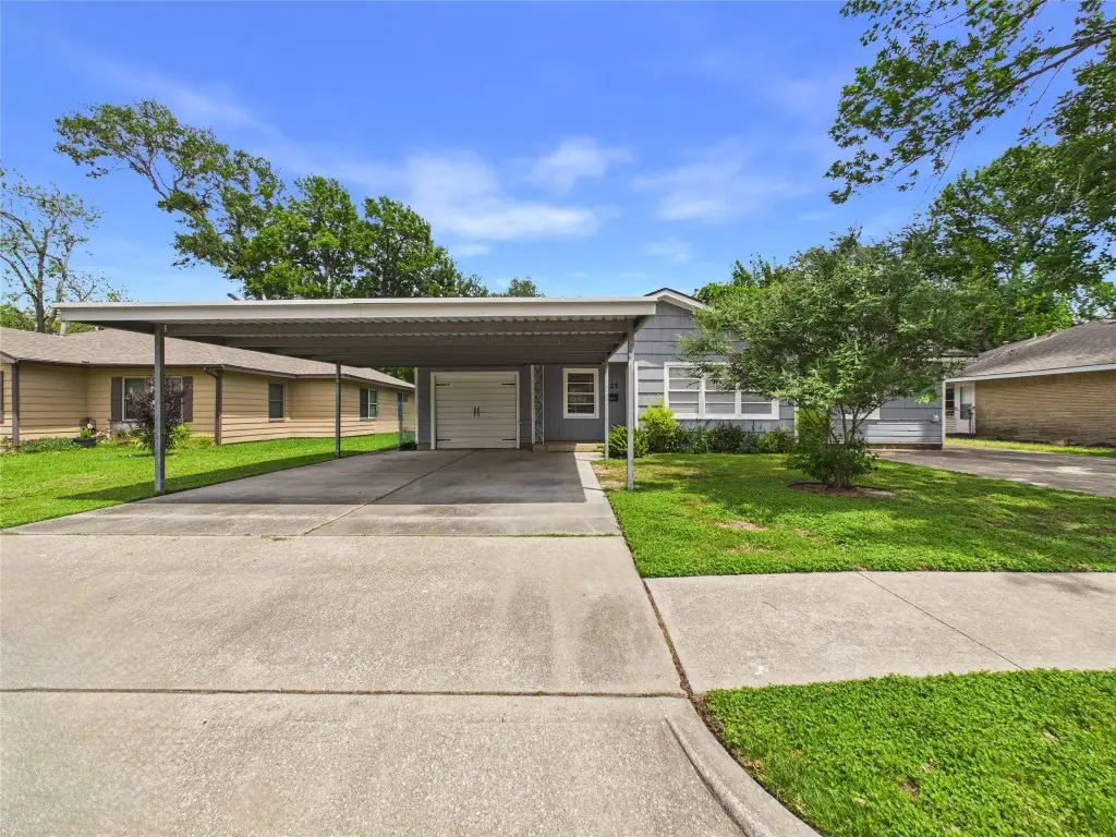 825 Grove Street, Deer Park, TX 77536 - #1