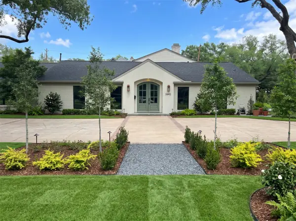 5642 Pine Forest Road, Houston, TX 77056