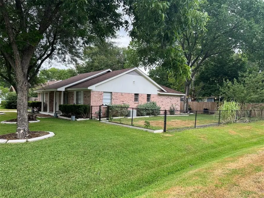 2204 Bauer Drive, Houston, TX 77080 - #2