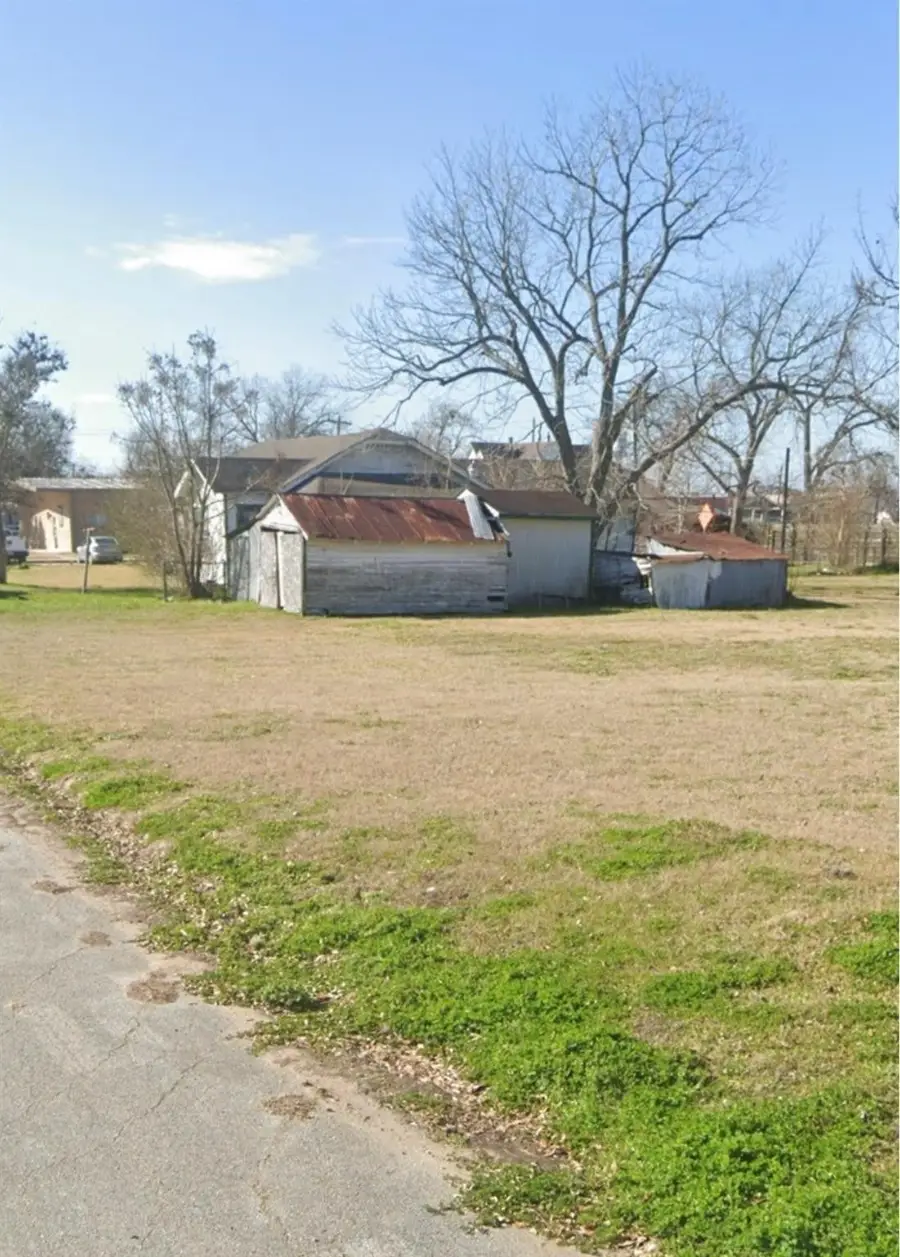 906 Rice Street, Hempstead, TX 77445 - Image #2