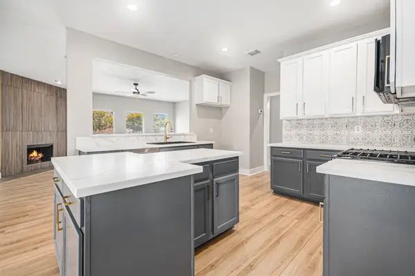 7643 Rainbow Bend Drive, Pasadena, TX 77505