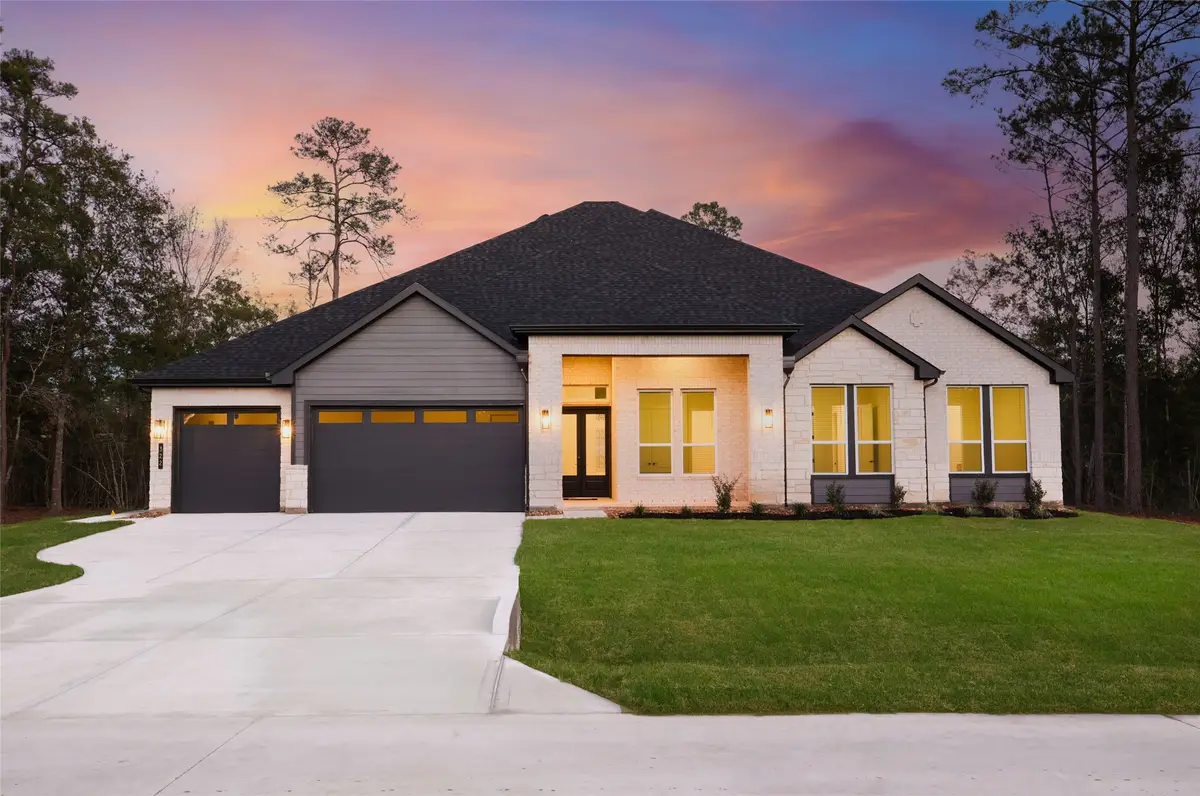 322 Louvenia Court, Pinehurst, TX 77362 - Image #1