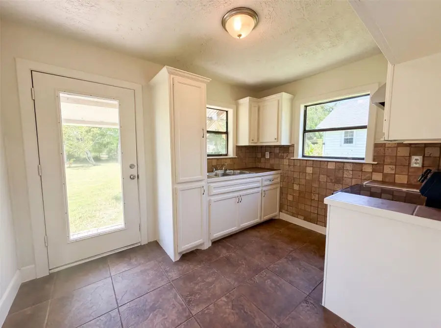 415 Mallie Street, Conroe, TX 77301 - #2