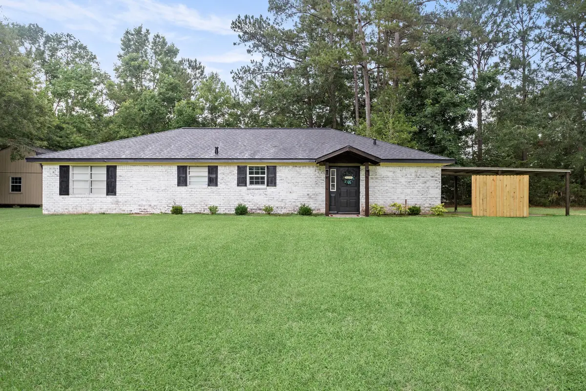 5417 Lakewood Drive, Kountze, TX 77625 - Image #1