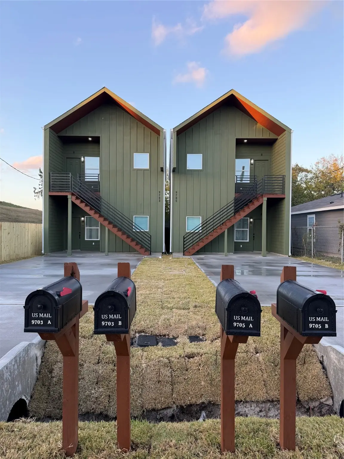 9723 Kerr A-b Street, Houston, TX 77029 - Image #1