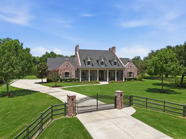 32102 Rolling Woods Trail, Fulshear, TX 77441