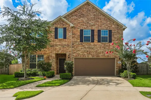 11102 Mineral Island Lane, Richmond, TX 77406