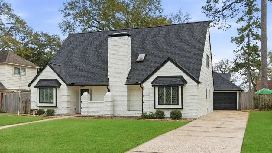 5 Devonshire Drive, Conroe, TX 77304 - #2