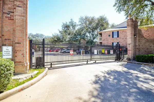 2255 Braeswood Park Drive #168, Houston, TX 77030