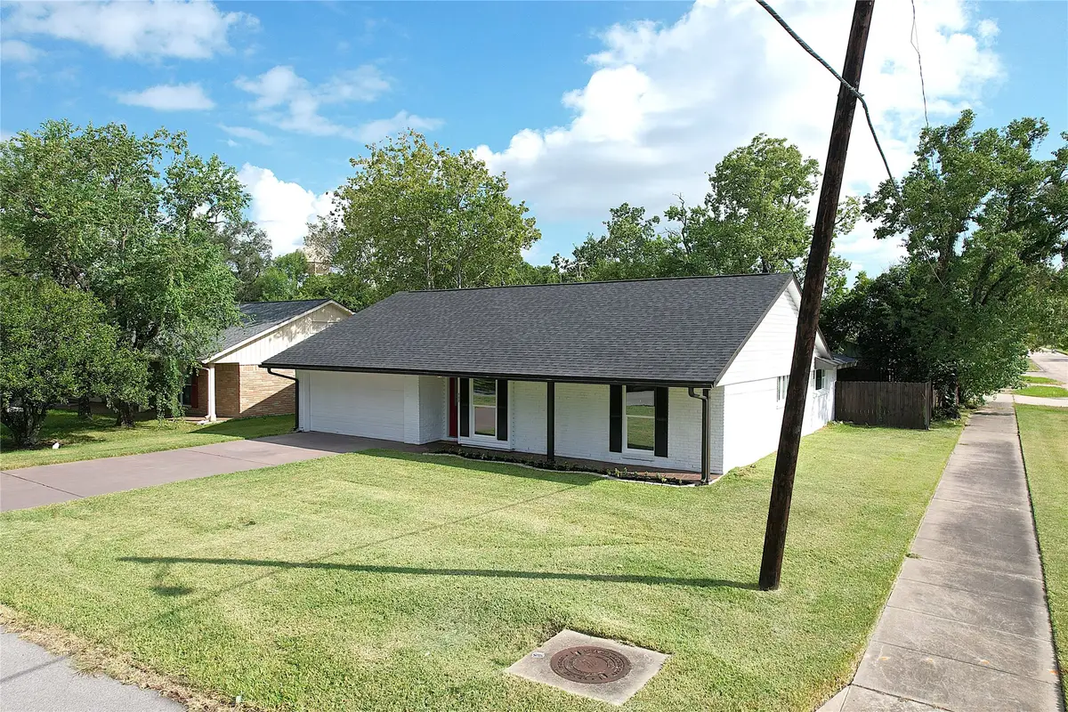 502 Moody Avenue, League City, TX 77573 - Image #1