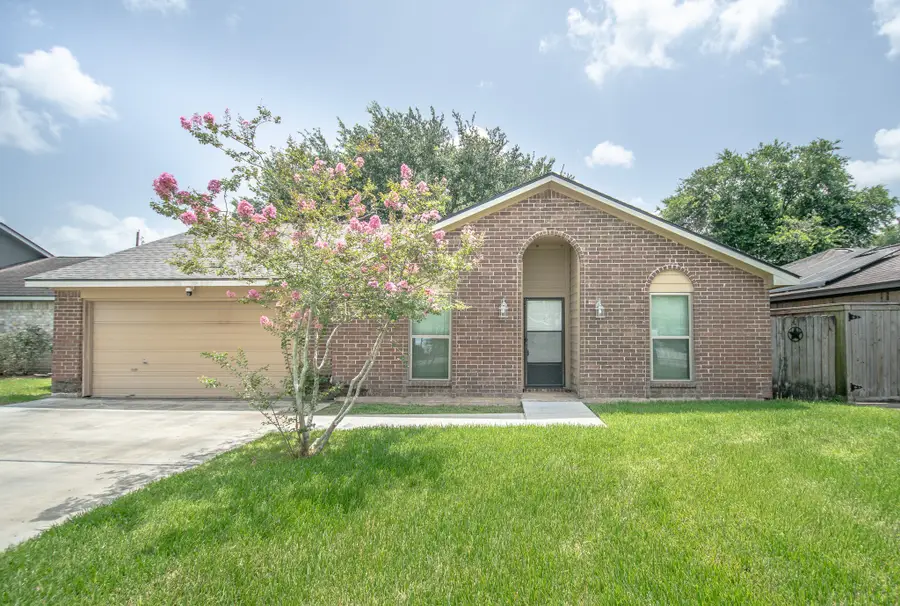 3 Lazybrook Street, Angleton, TX 77515 - #2