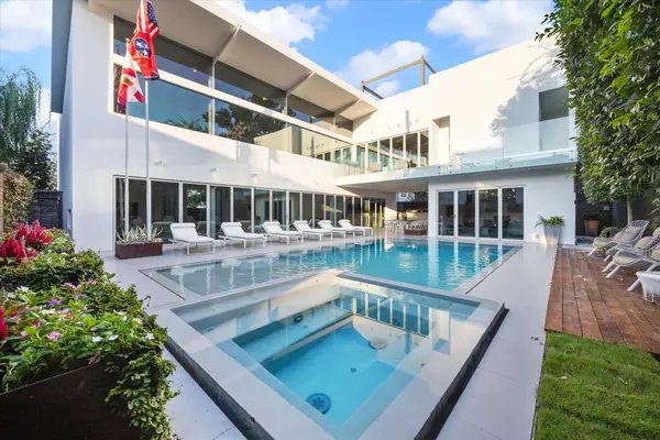 2169 University Boulevard, Houston, TX 77030