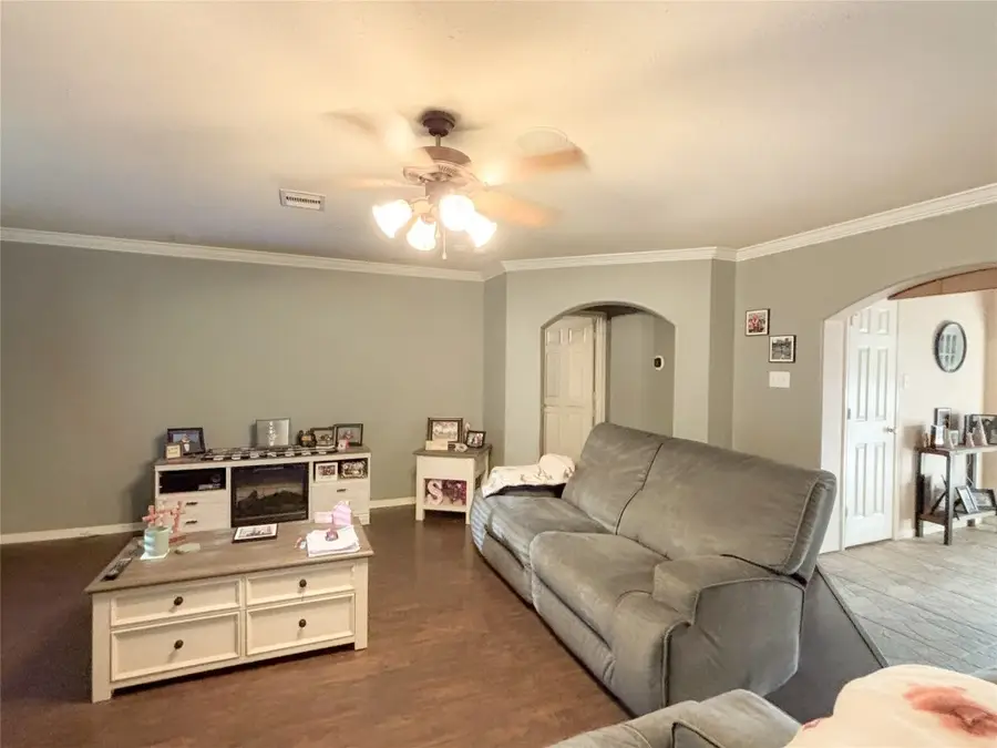 3811 Trent Cove Ln, Pearland, TX 77584 - #3