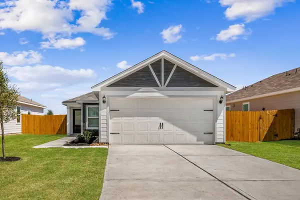 10430 Red Cardinal Drive Drive, Cleveland, TX 77328