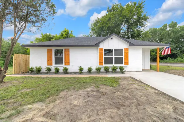 179 Mill Street, Willis, TX 77378