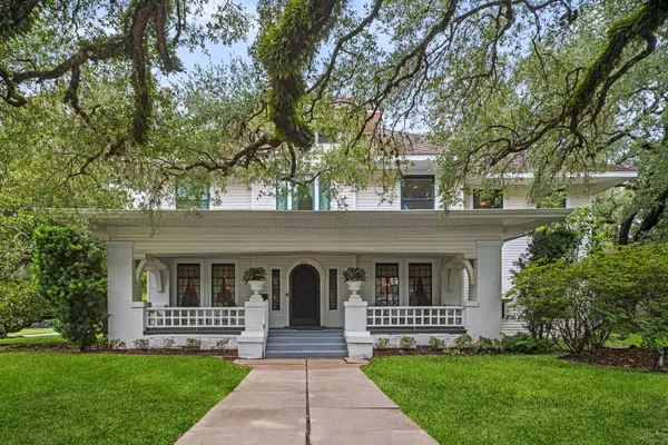 501 N Mccarty Avenue, Eagle Lake, TX 77434