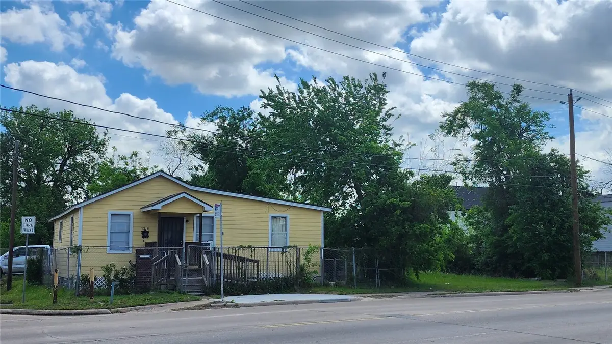 7918 N Main Street, Houston, TX 77022 - #1