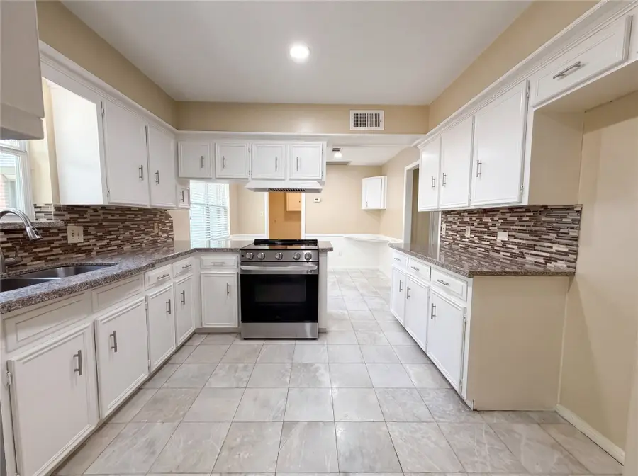 17406 Ridge Top Drive, Houston, TX 77090 - #2