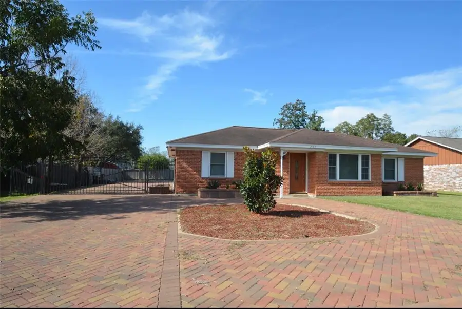 207 Eldridge Rd, Sugar Land, TX 77478 - #3