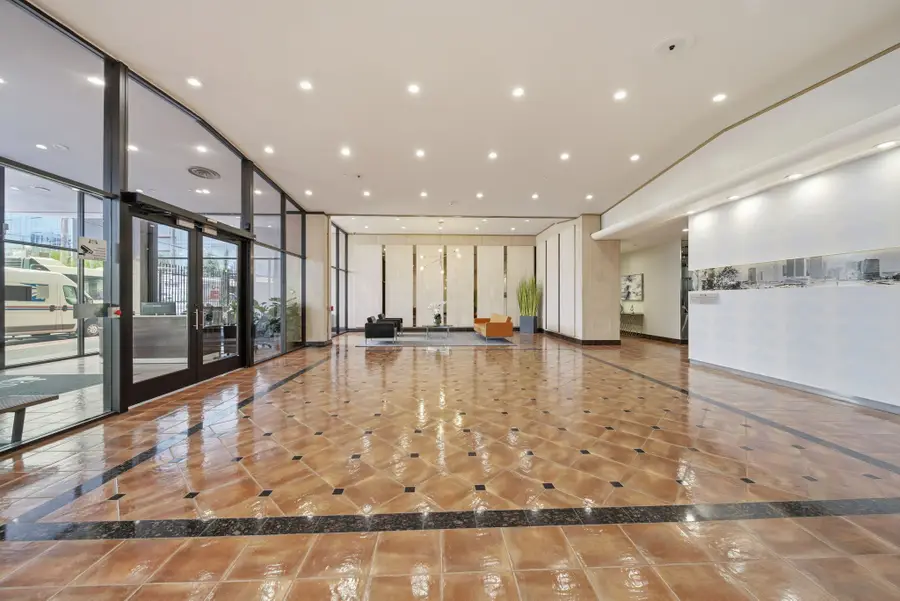 2016 Main Street #810, Houston, TX 77002 - #2