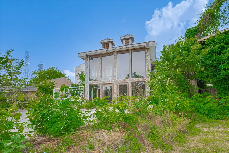 5 Briar Dale Court, Houston, TX 77027 - Image #2