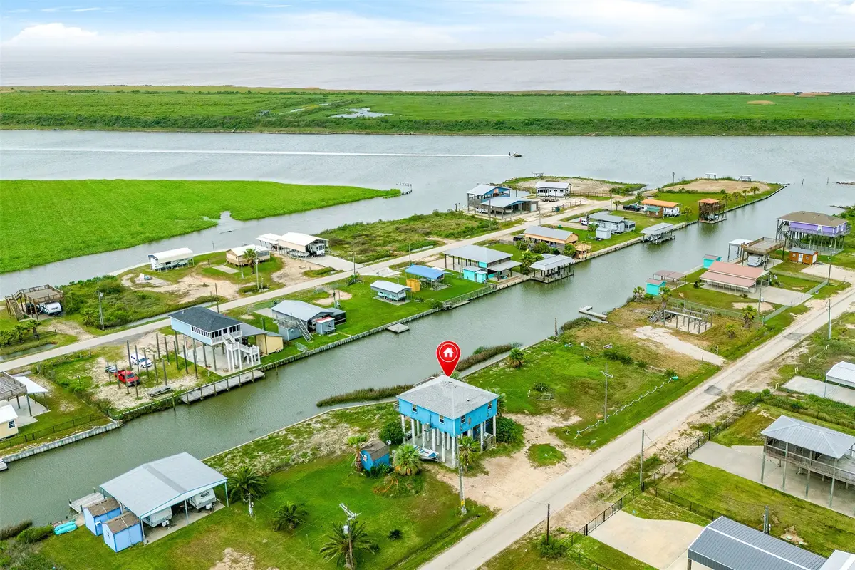 1495 Mabry Street, Gilchrist, TX 77617 - #1