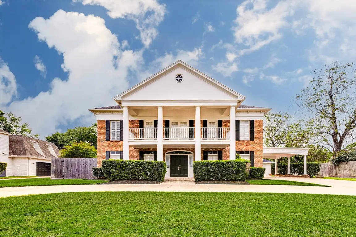 1327 E Vistawood Drive, Houston, TX 77077 - #1