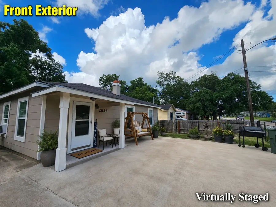 2032 Delaware St Street, Beaumont, TX 77703 - #2