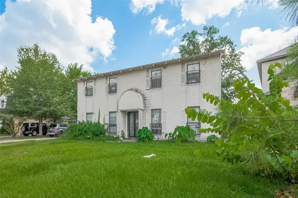 5322 Winding Way Drive, Houston, TX 77091