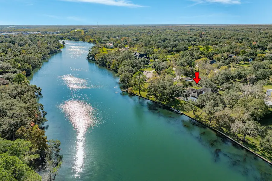 3 Bayou Road, Lake Jackson, TX 77566 - Image #3